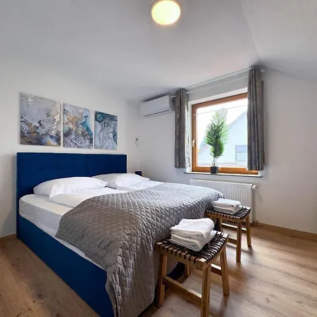 Adn Lux - New - Modern - Aircon * Günzburg