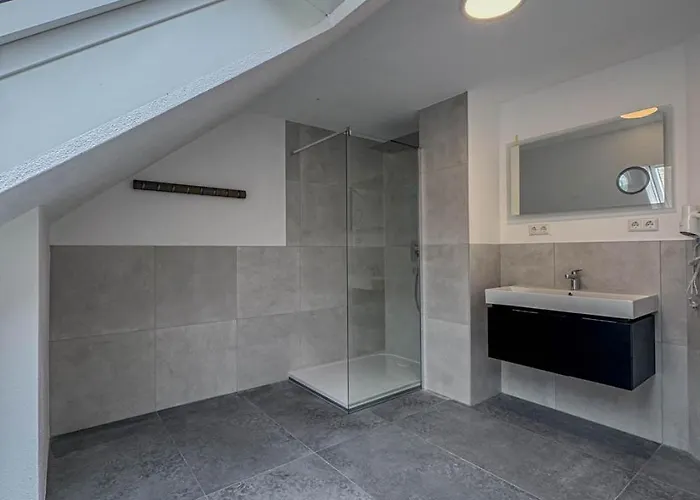 Adn Lux - New - Modern - Aircon * גונצבורג