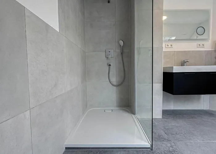 דירה Adn Lux - New - Modern - Aircon *
